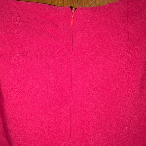 Wildlife Sportswear Women’s Red Pencil Skirt - Picture 4 of 8